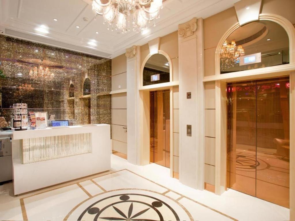 Harbour Bay Hotel Hong Kong Bagian luar foto